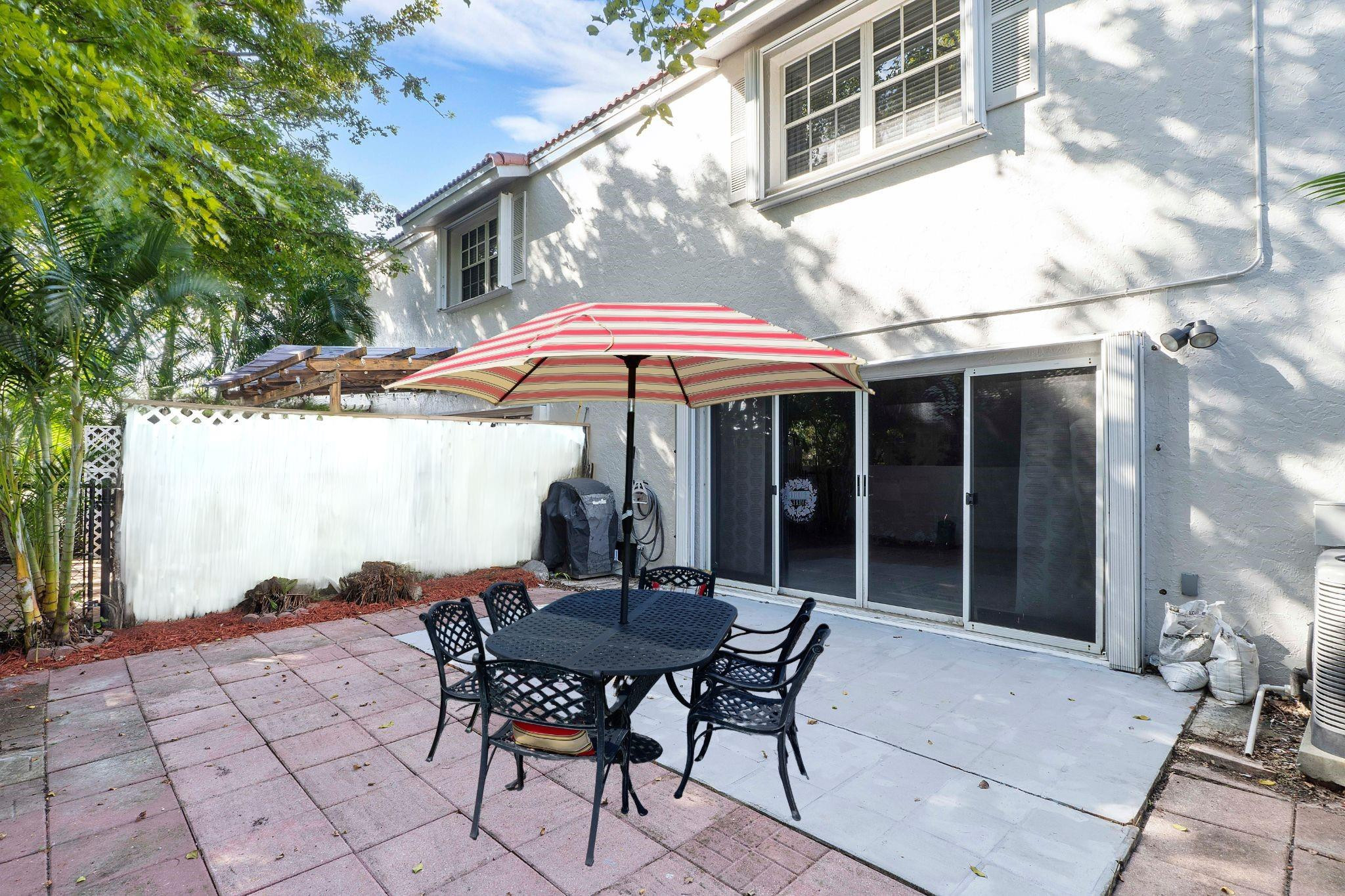 9504 SW 1st Pl 15C