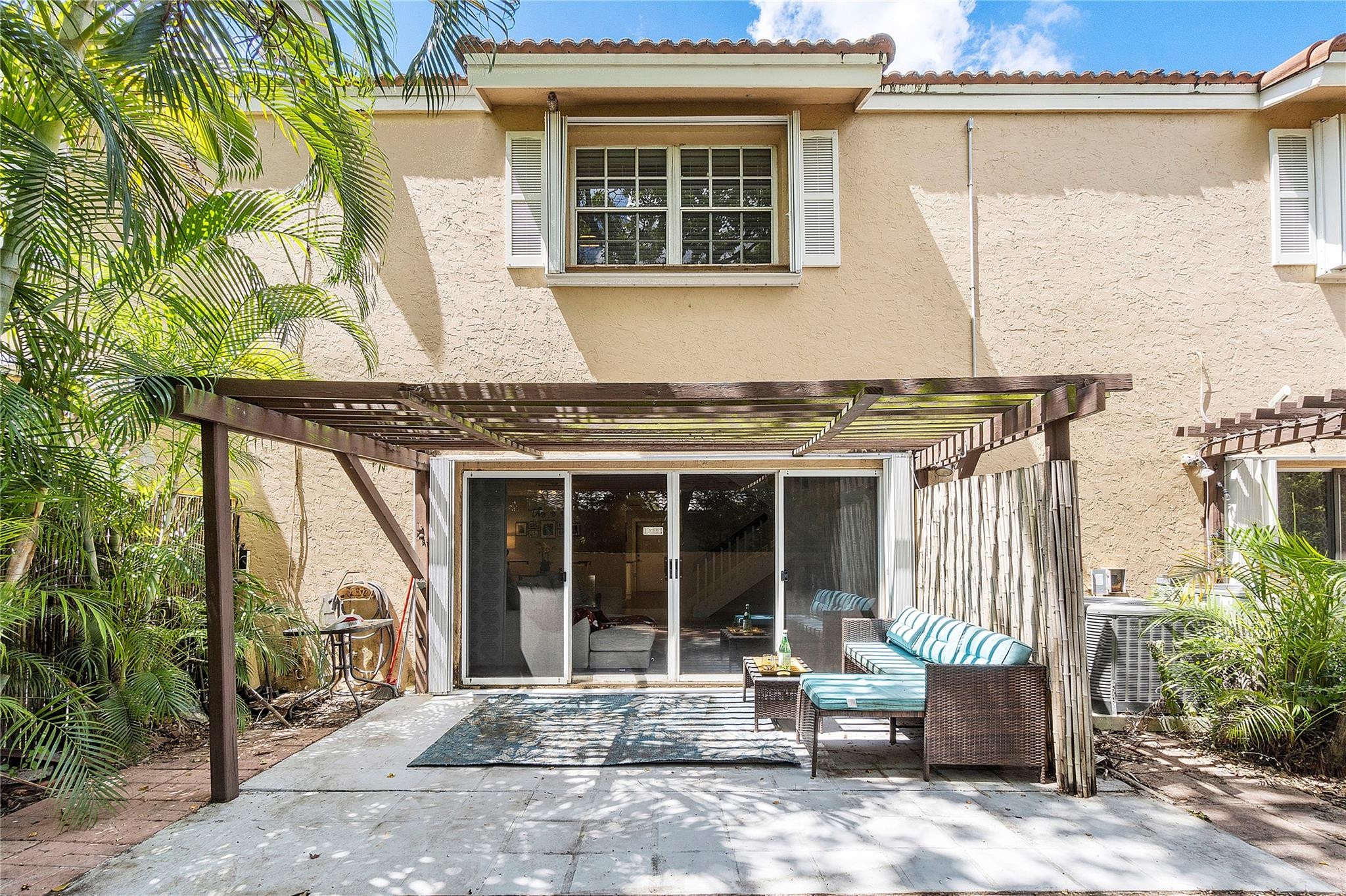 9504 SW 1st Pl 15C