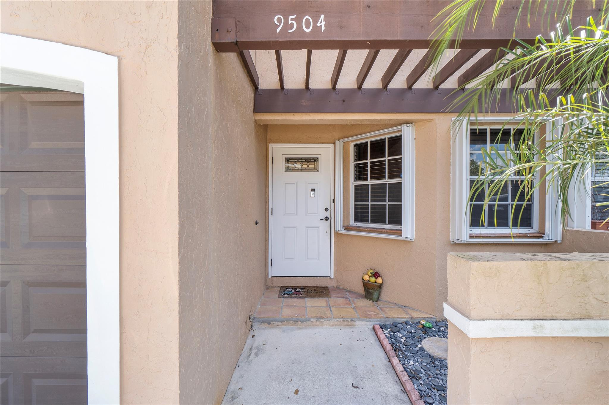 9504 SW 1st Pl 15C