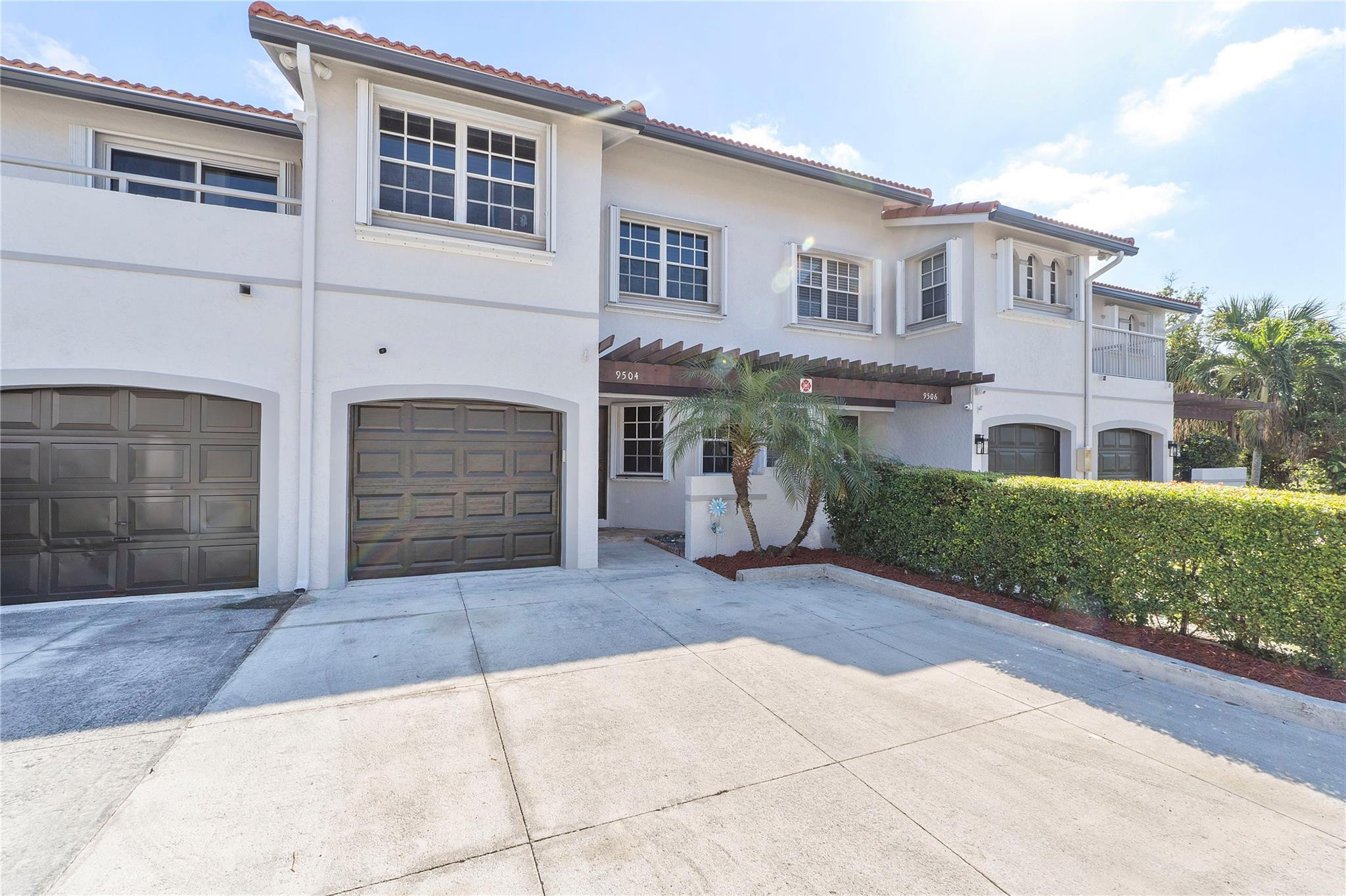 9504 SW 1st Pl 15C
