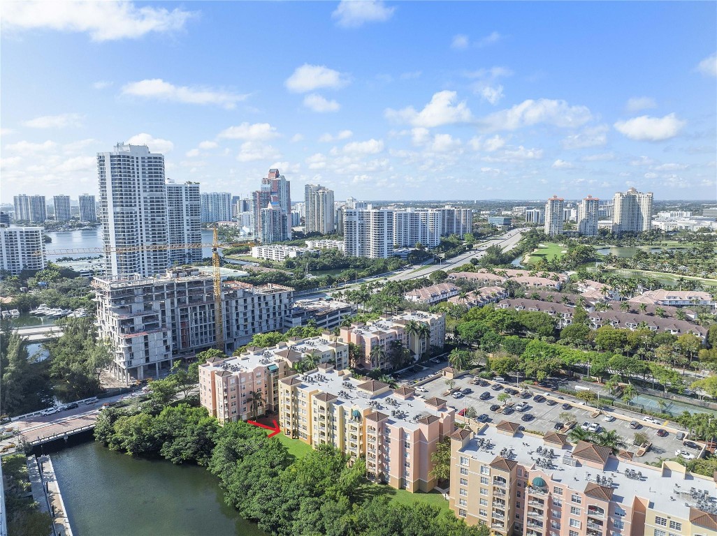 19601 E Country Club Dr 7-108