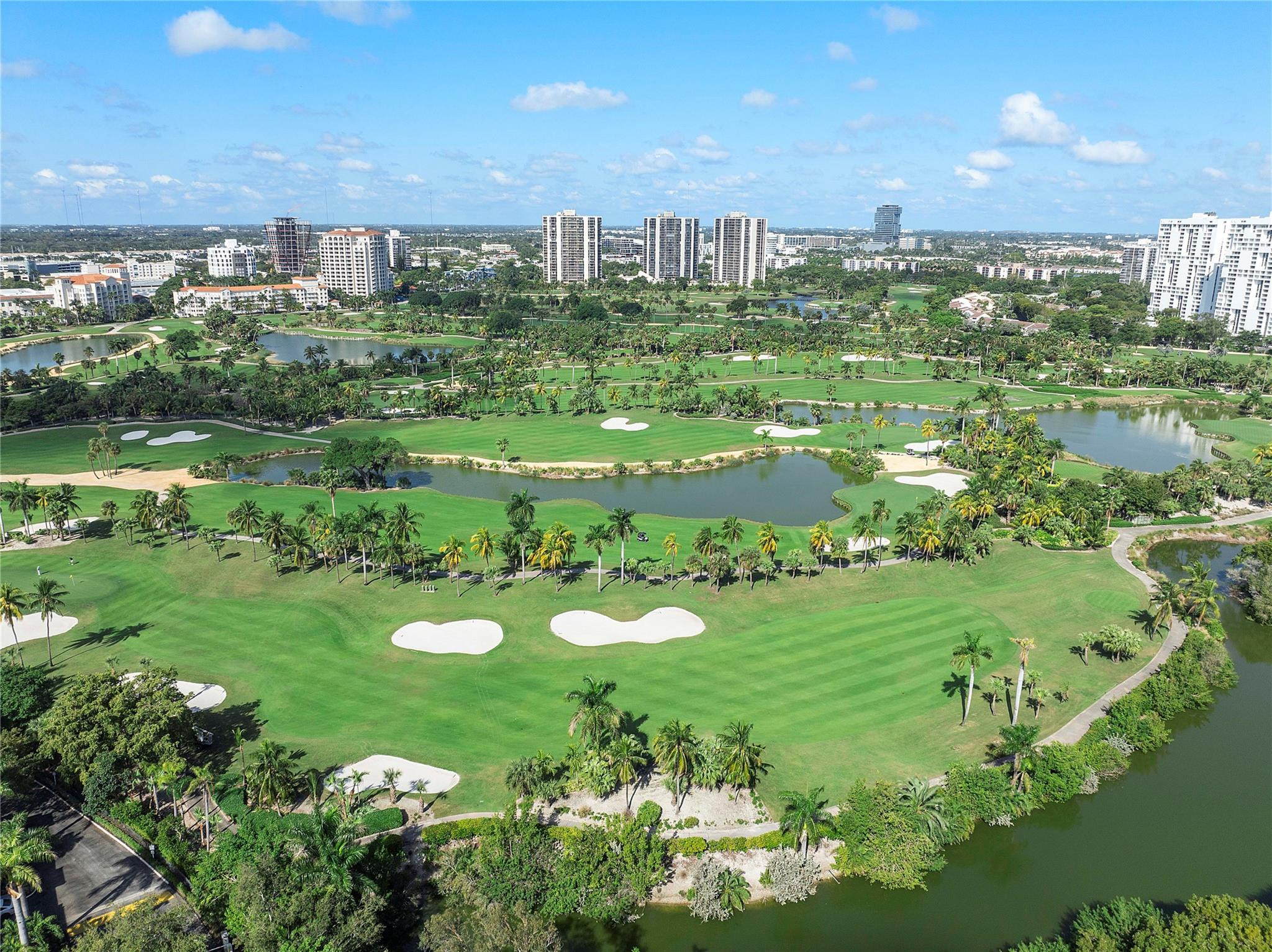 19601 E Country Club Dr 7-108