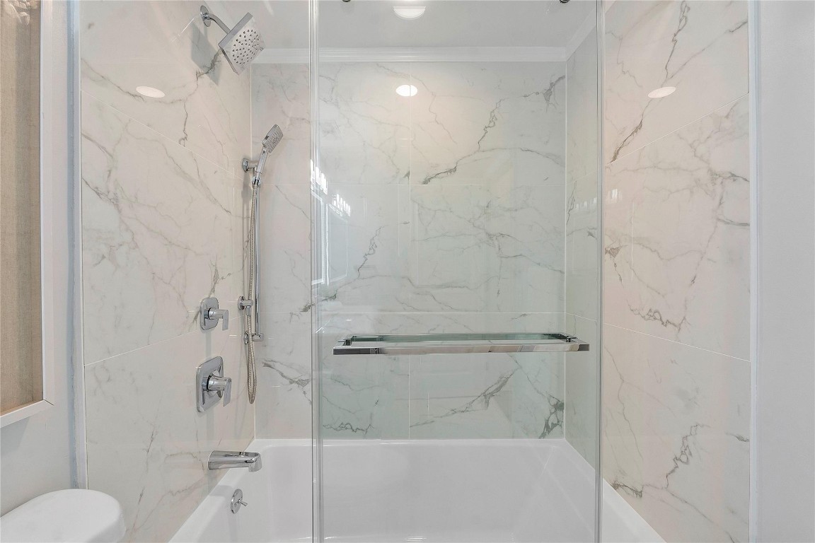 19601 E Country Club Dr 7-108