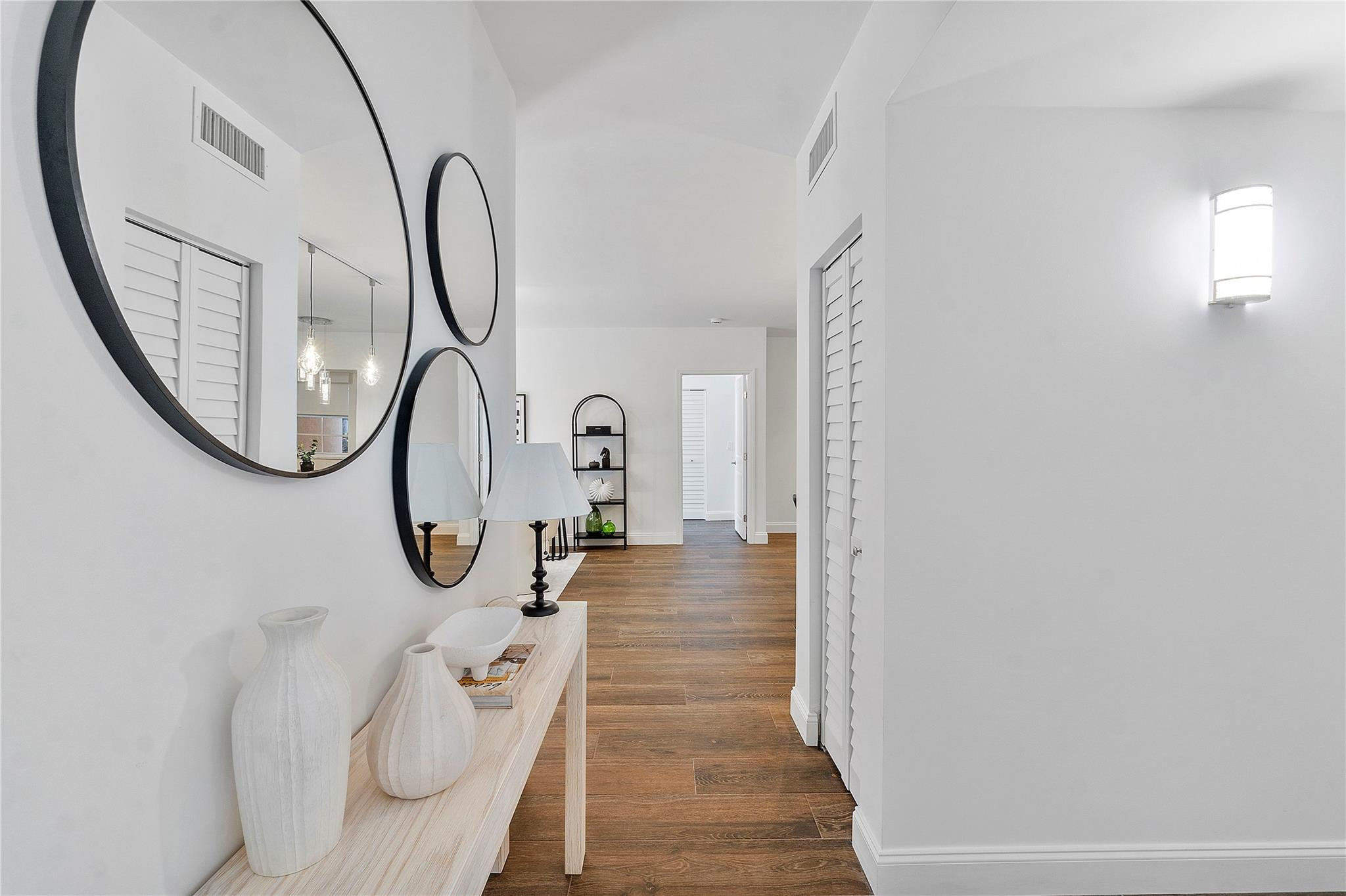 19601 E Country Club Dr 7-108