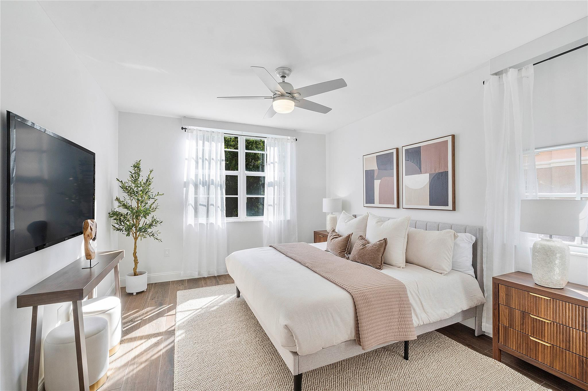 19601 E Country Club Dr 7-108