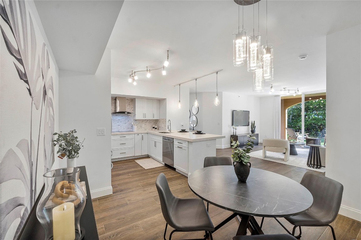 19601 E Country Club Dr 7-108