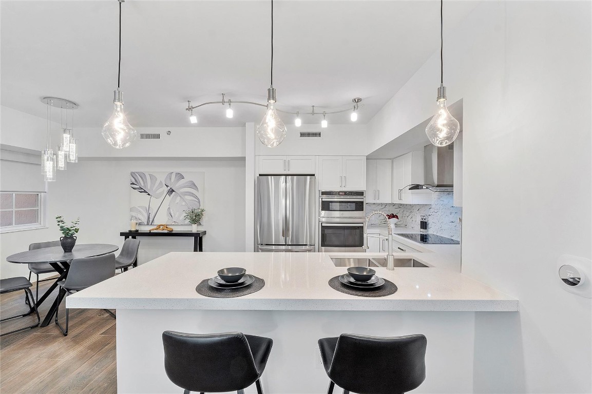 19601 E Country Club Dr 7-108