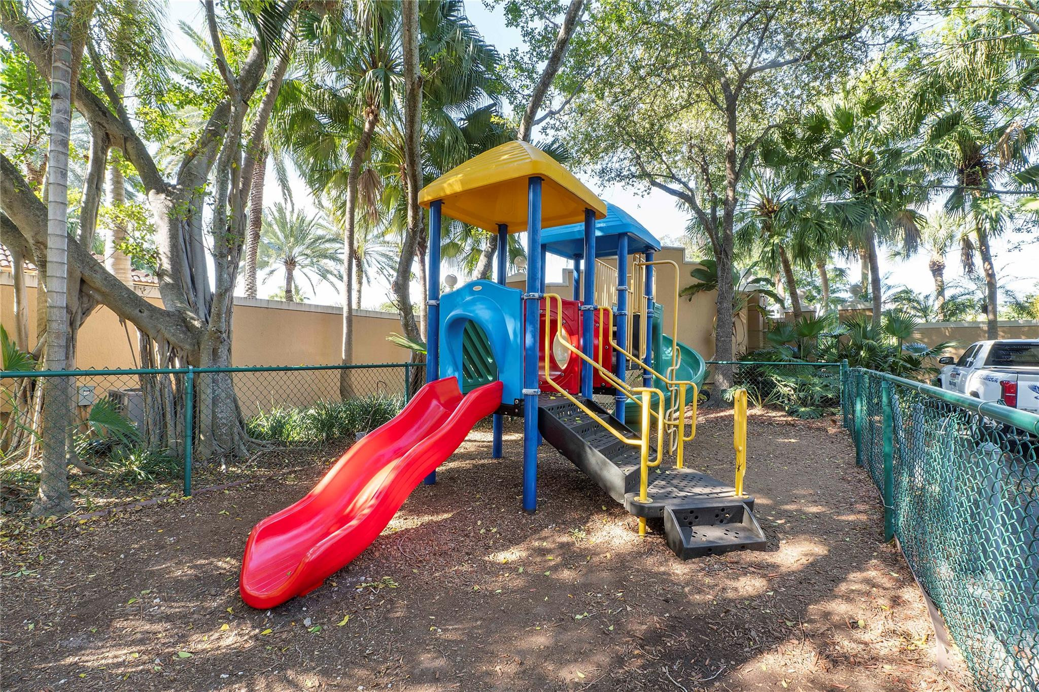 19601 E Country Club Dr 7-108