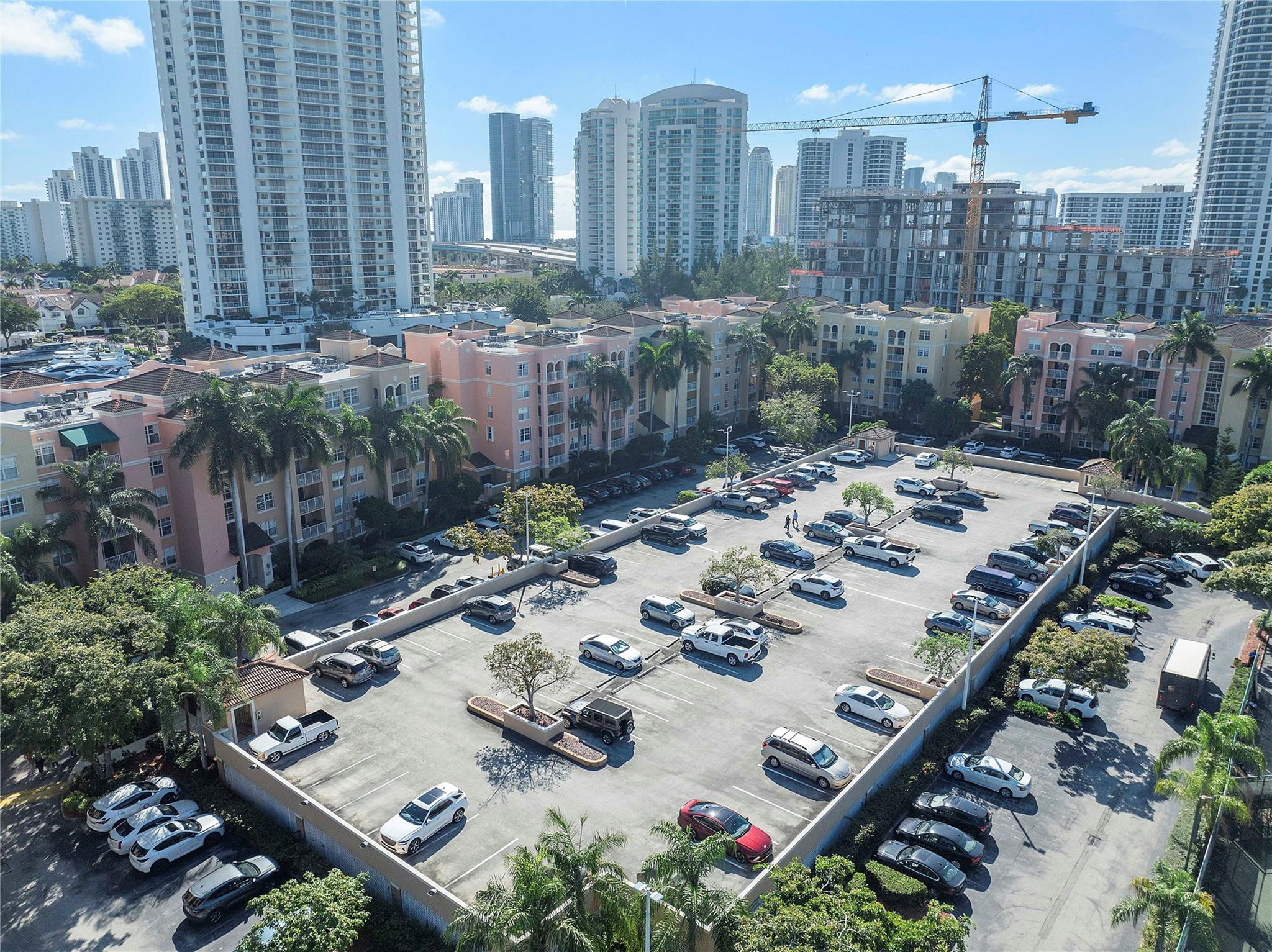 19601 E Country Club Dr 7-108