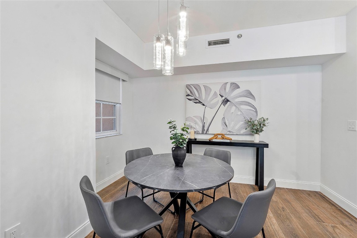 19601 E Country Club Dr 7-108