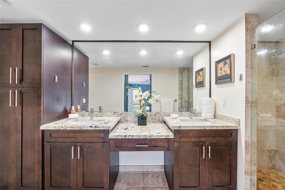 8523 Boca Rio Dr 8523