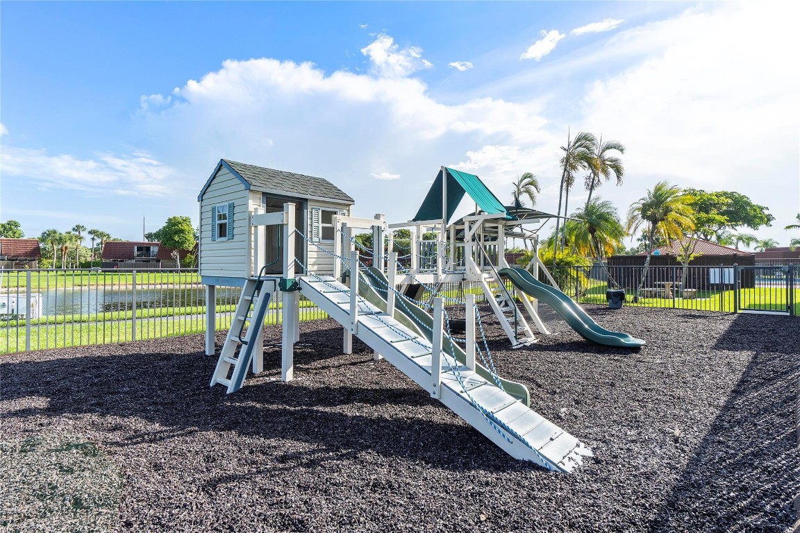 8523 Boca Rio Dr 8523