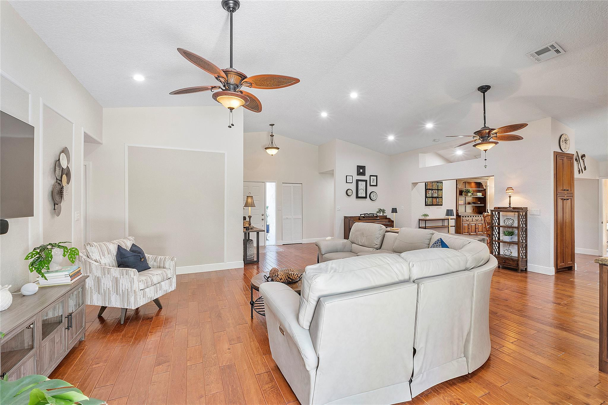 11836 Sunchase Ct