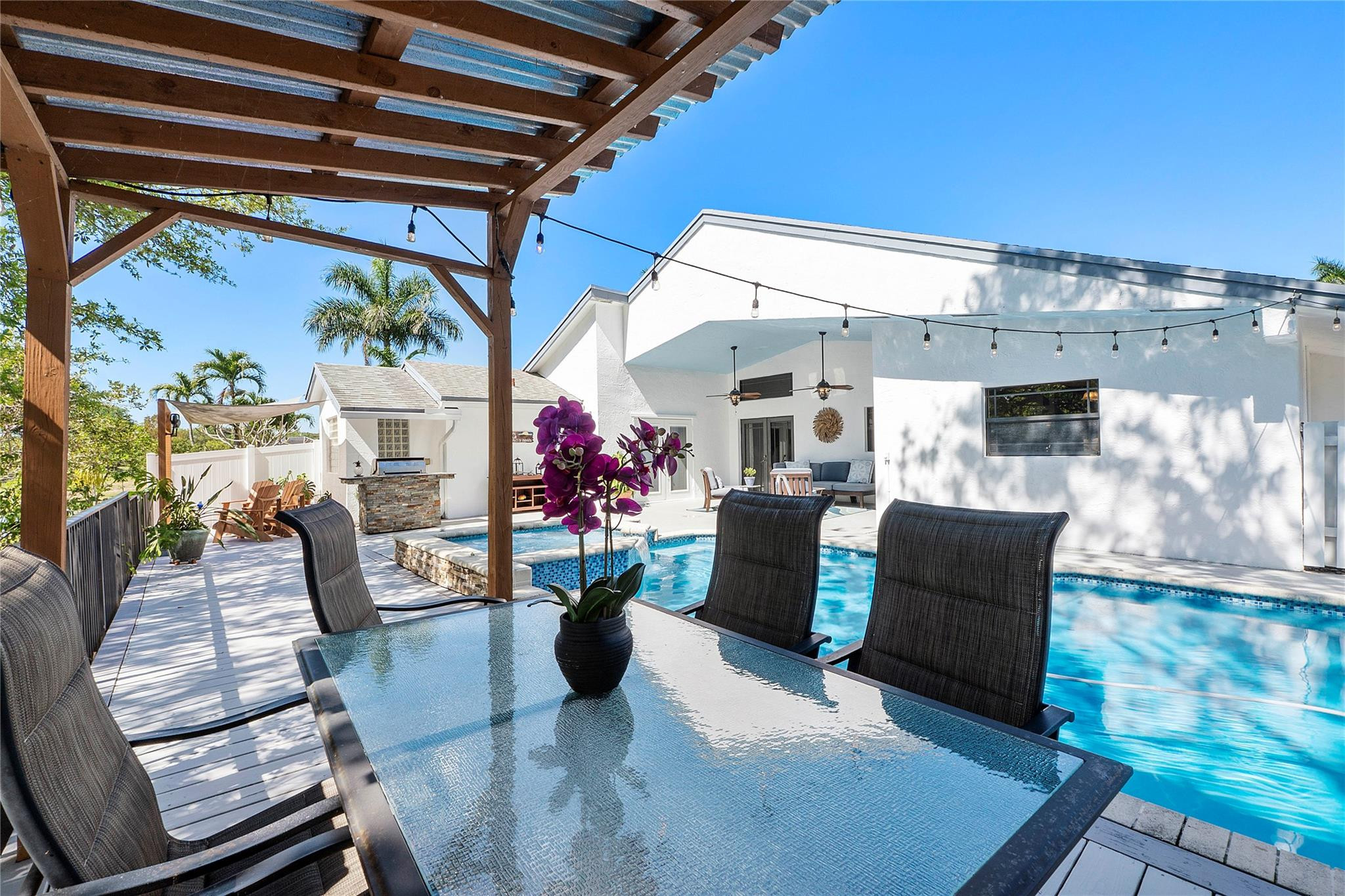 11836 Sunchase Ct