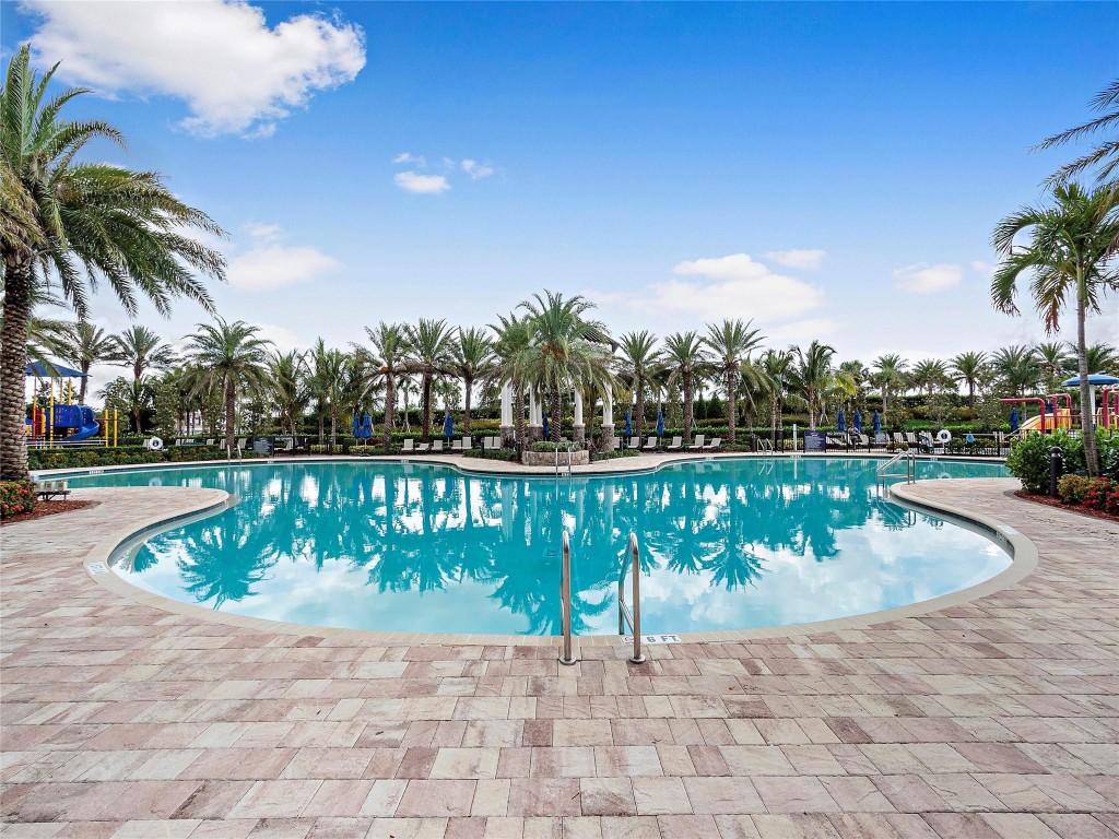 9584 S Town Parc Cir S 0