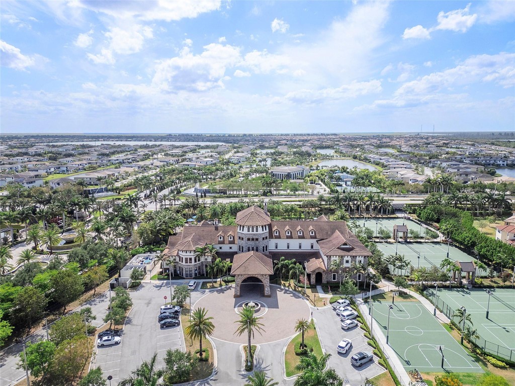 9584 S Town Parc Cir S 0