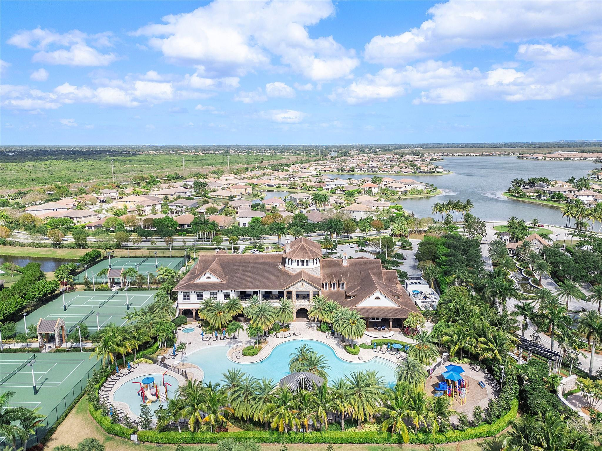 9584 S Town Parc Cir S 0