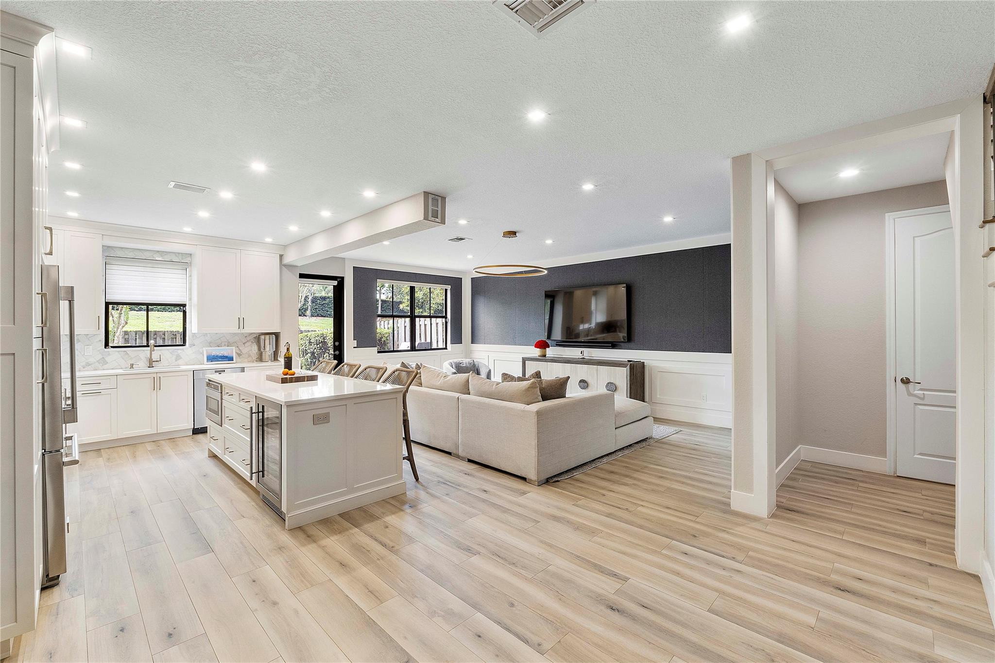 9584 S Town Parc Cir S 0