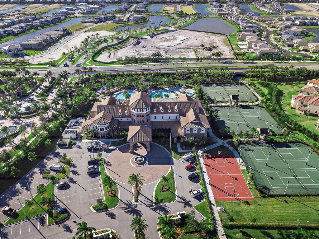 9584 S Town Parc Cir S 0