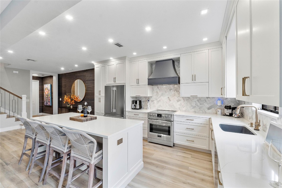 9584 S Town Parc Cir S 0