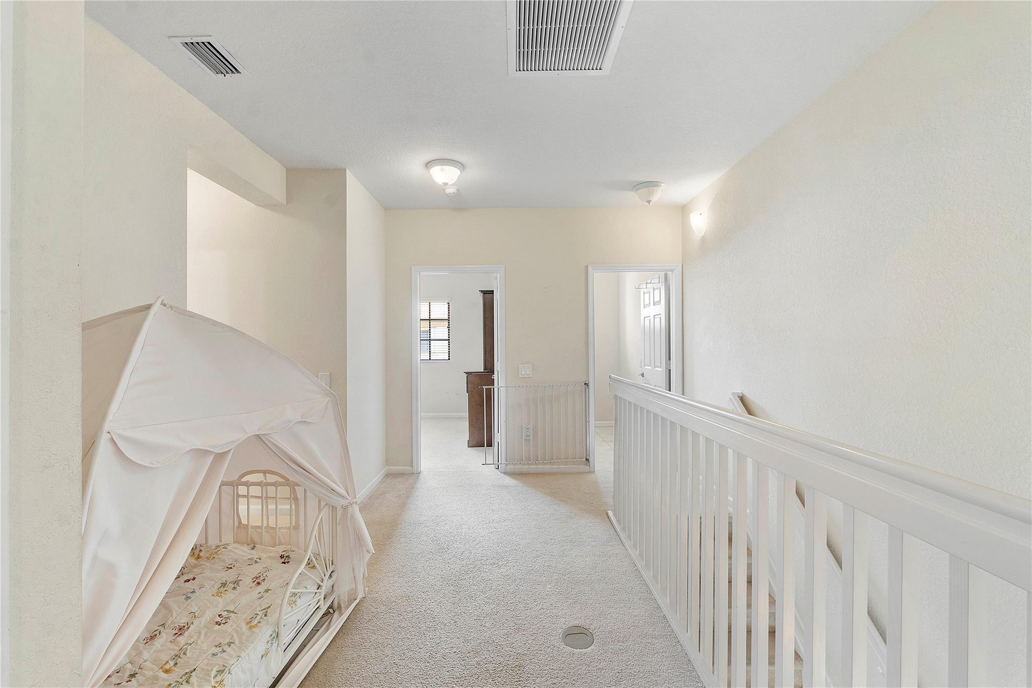 4716 N Grand Cypress Cir N 4716