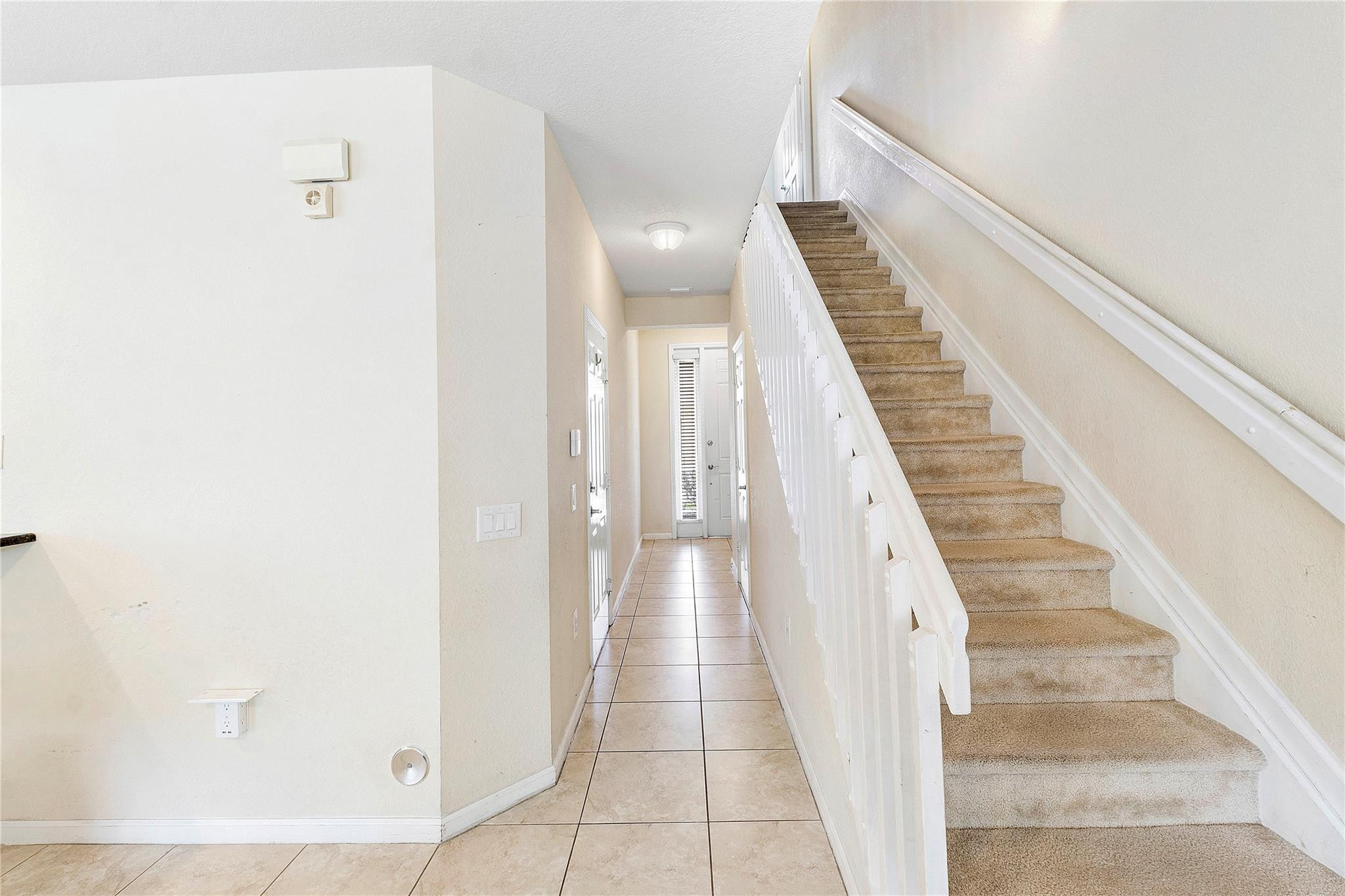 4716 N Grand Cypress Cir N 4716