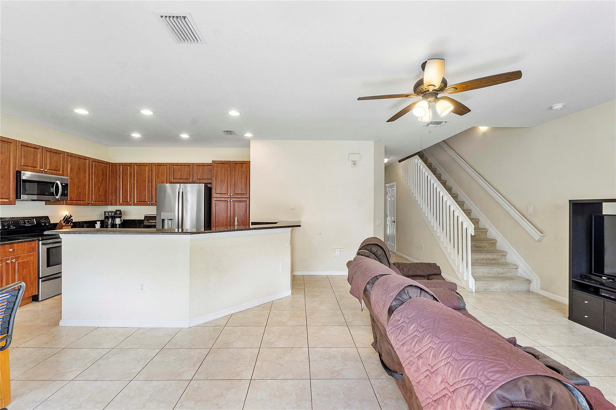 4716 N Grand Cypress Cir N 4716