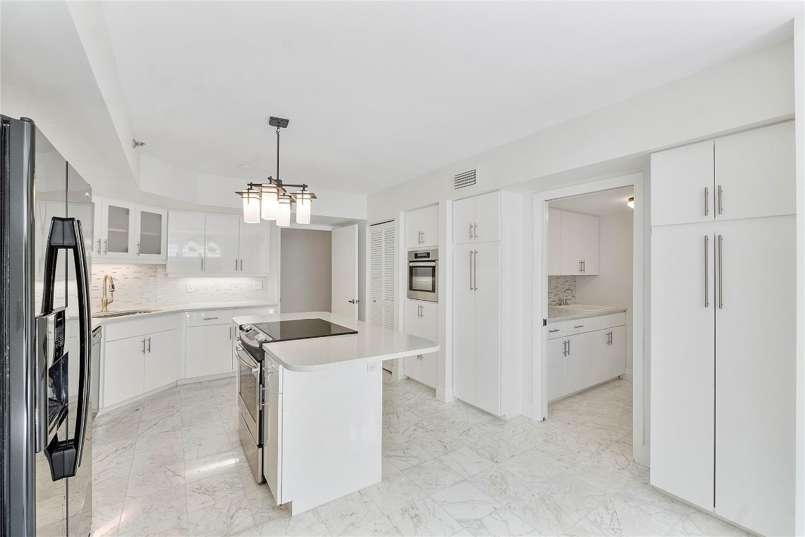 7579 Imperial Drive 202