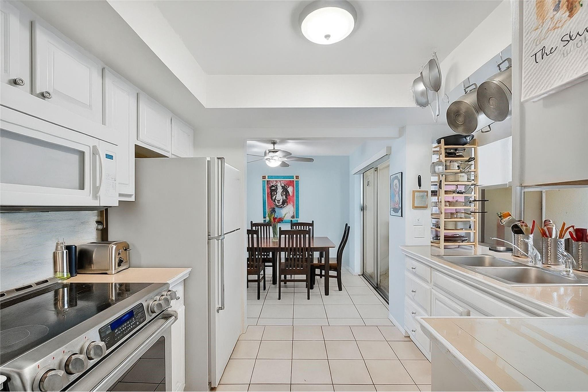 5618 NW 49th Ave