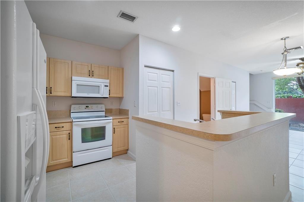 6373 Landings Way