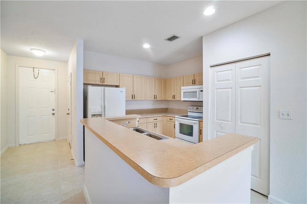 6373 Landings Way