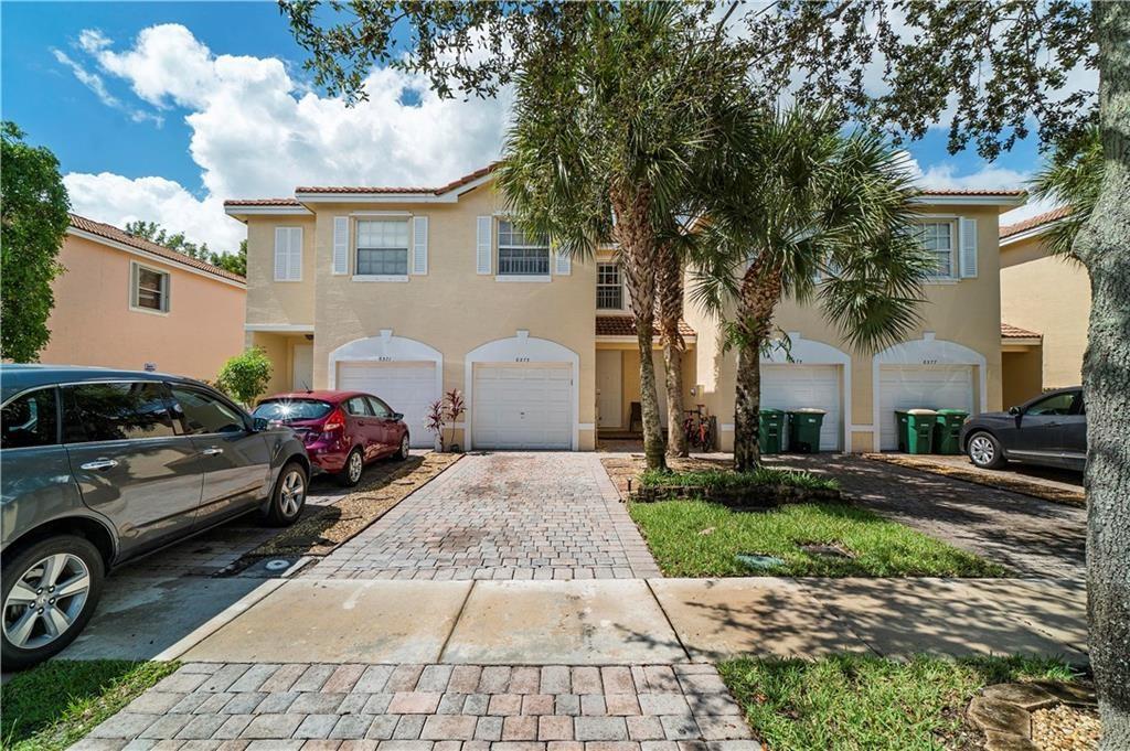 6373 Landings Way