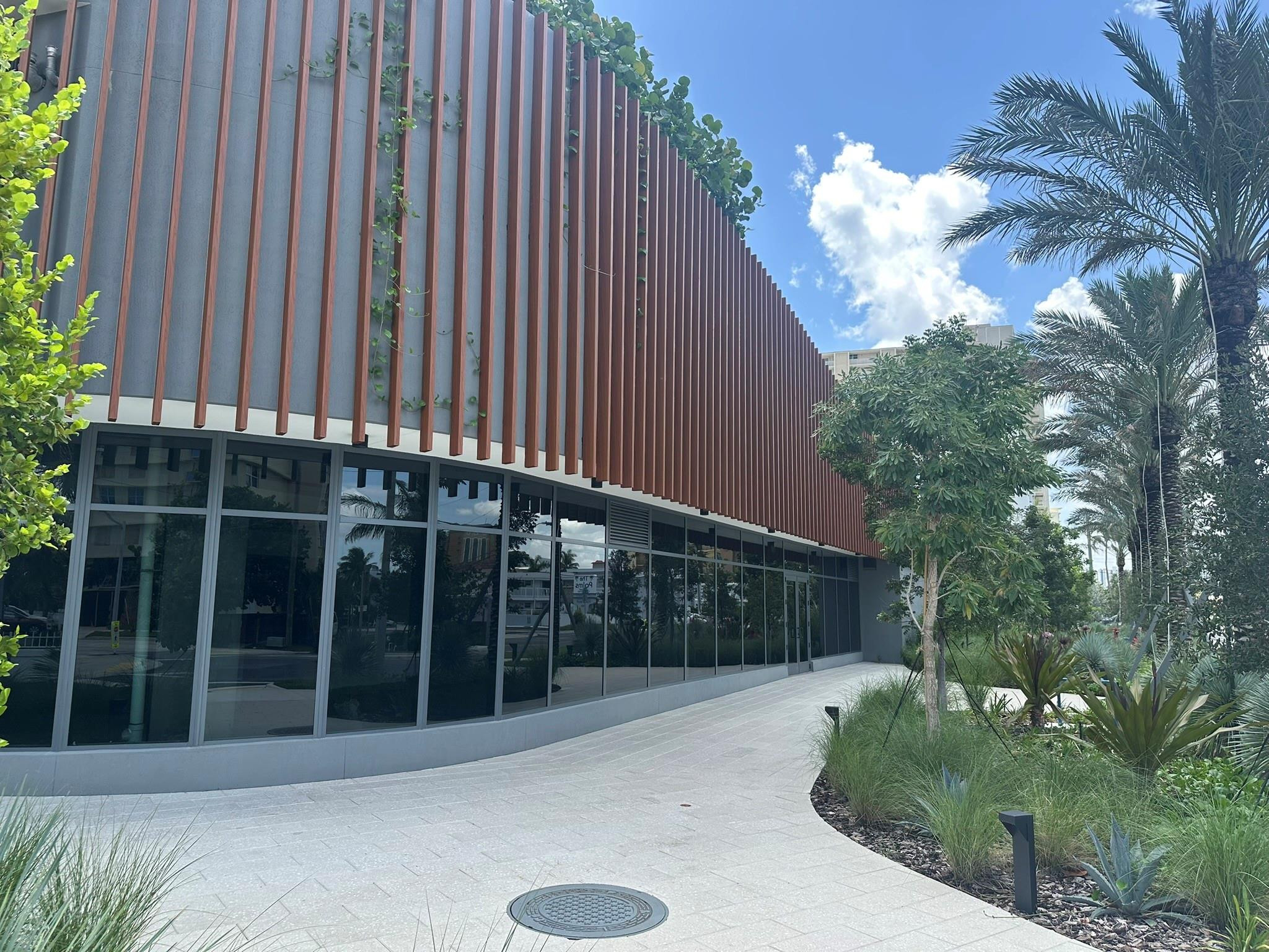 900 N Ocean Blvd CU