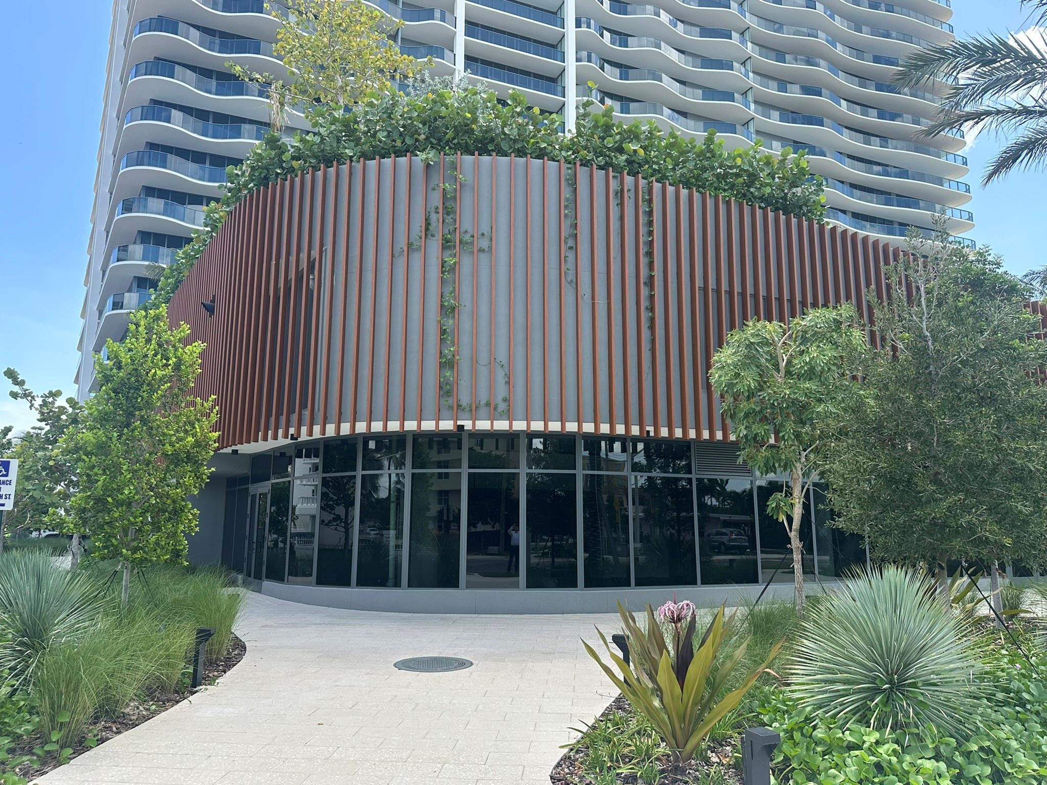 900 N Ocean Blvd CU