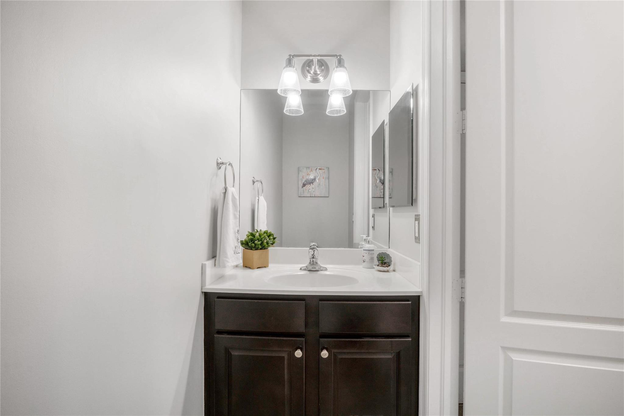 8405 Lakeview Trl