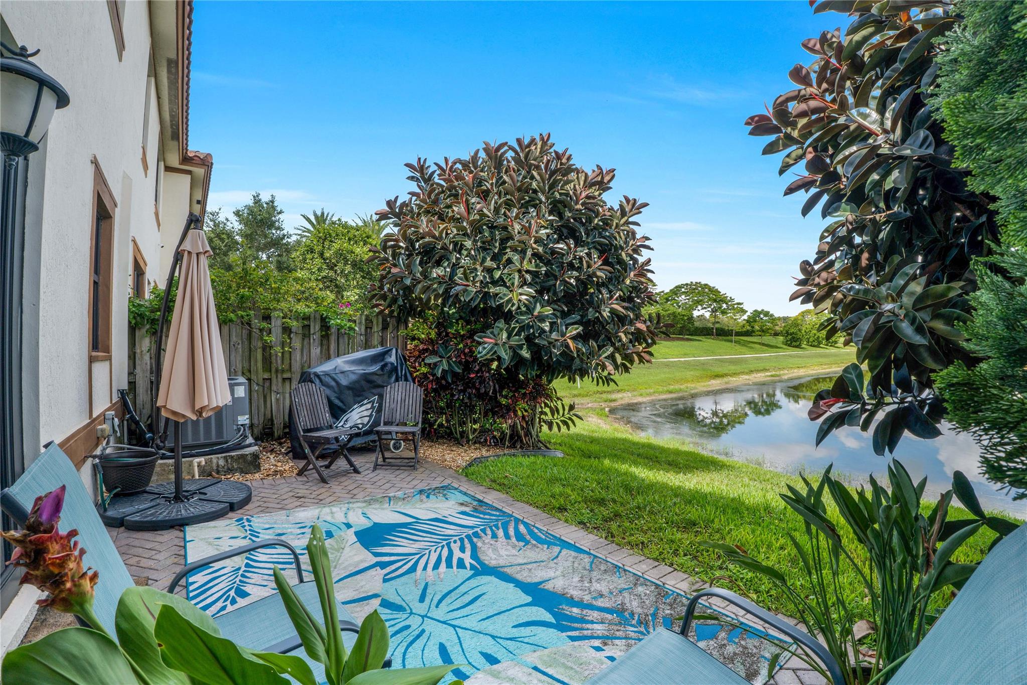 8405 Lakeview Trl