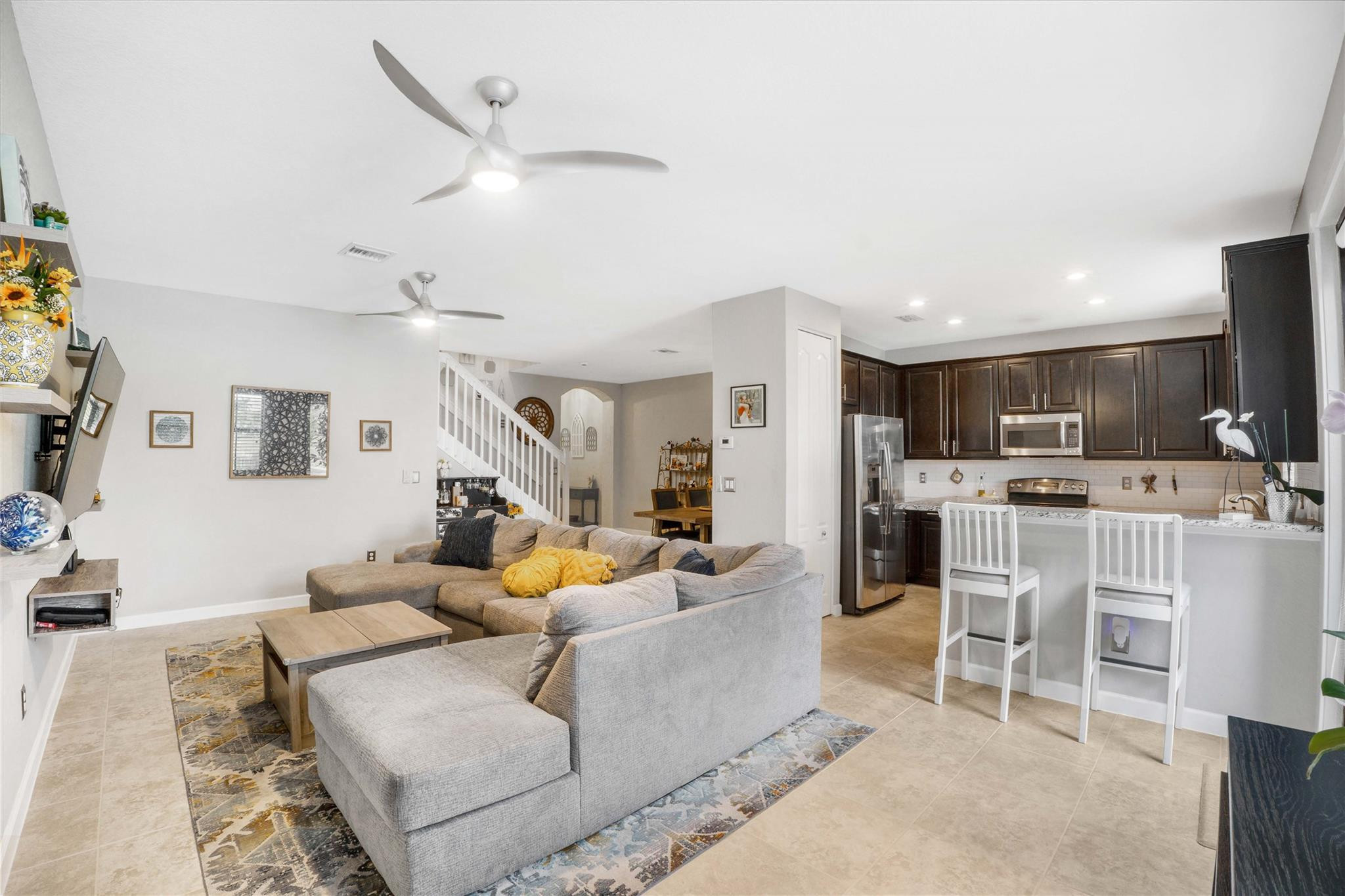 8405 Lakeview Trl