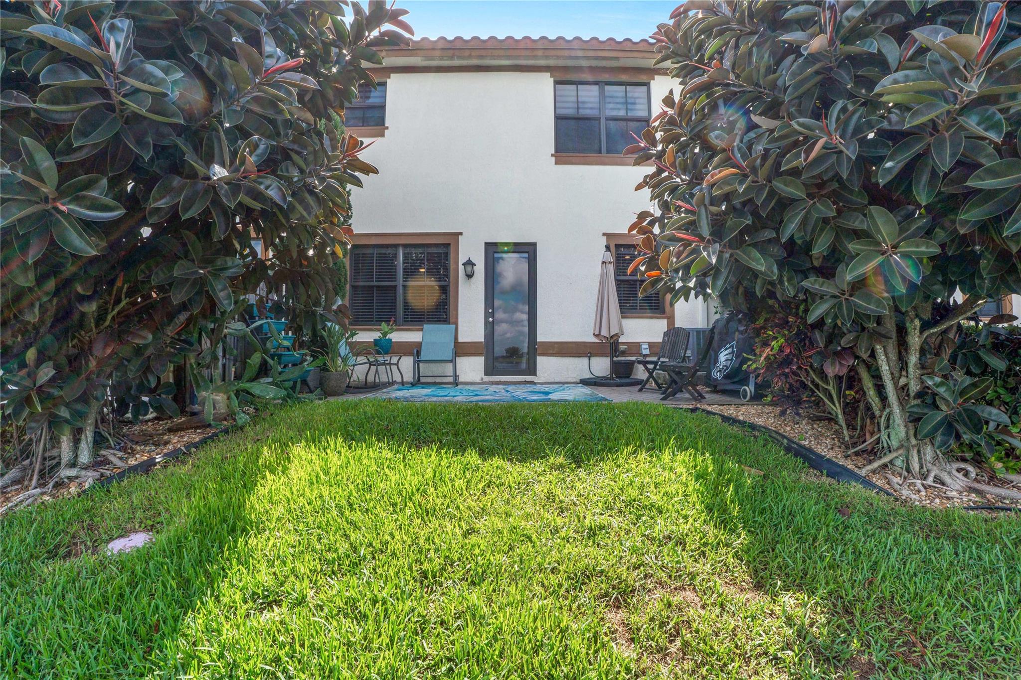 8405 Lakeview Trl