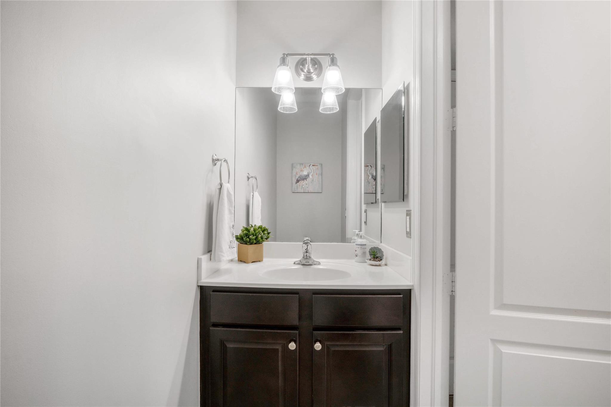 8405 Lakeview Trl