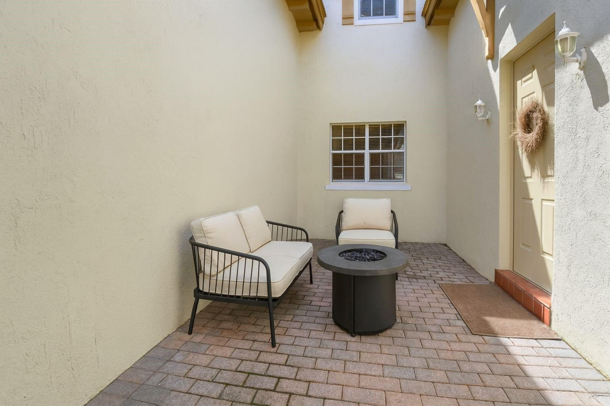 616 NW 25th Ave 616