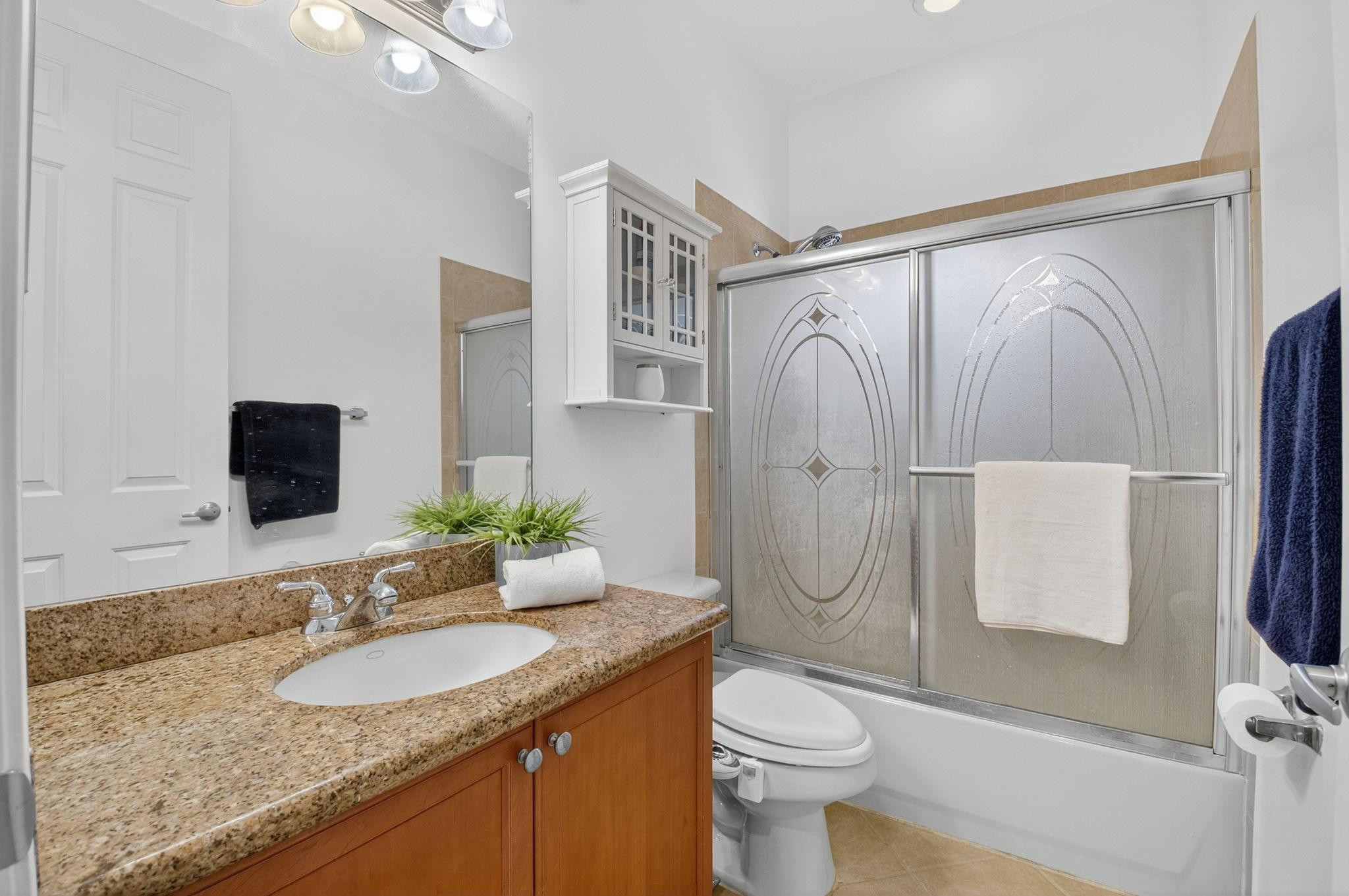616 NW 25th Ave 616