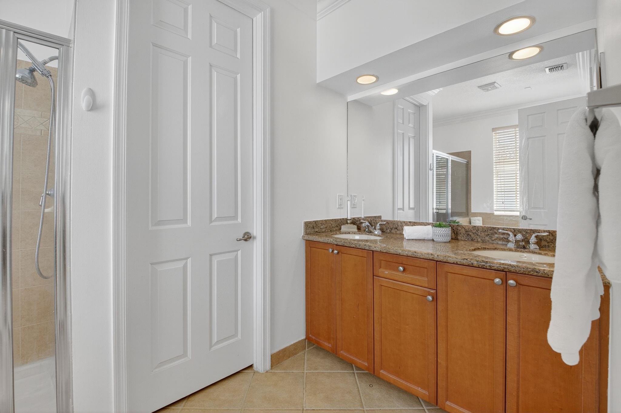 616 NW 25th Ave 616