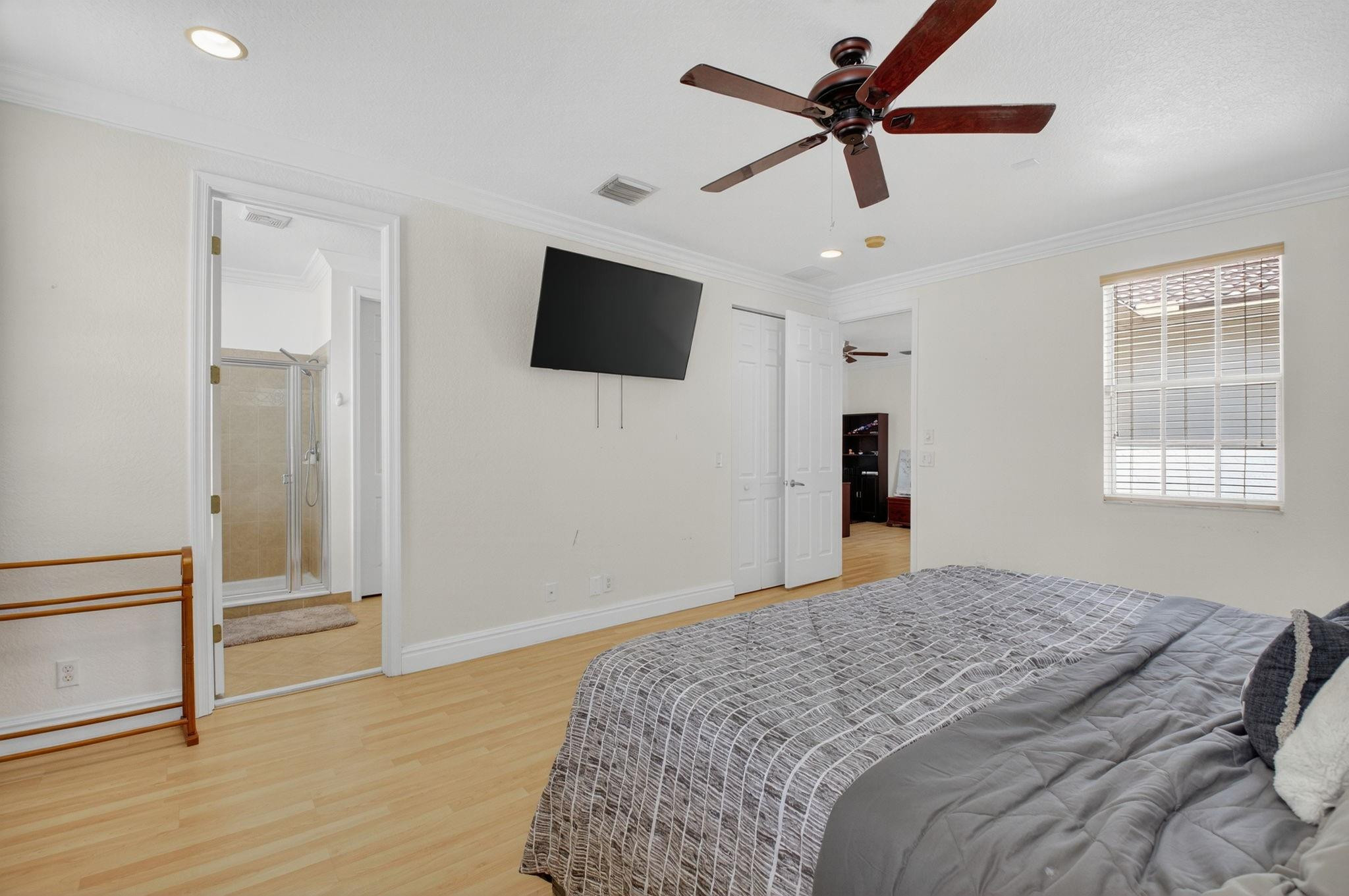616 NW 25th Ave 616