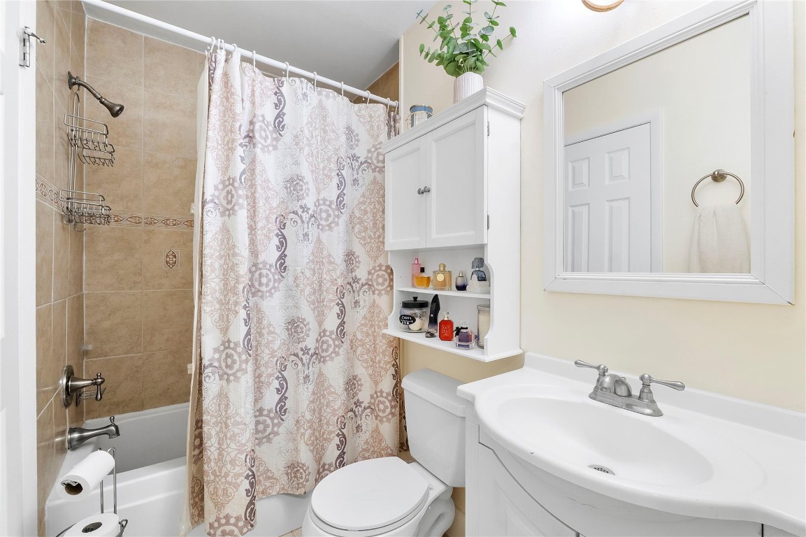 2852 Coral Springs Dr 2852