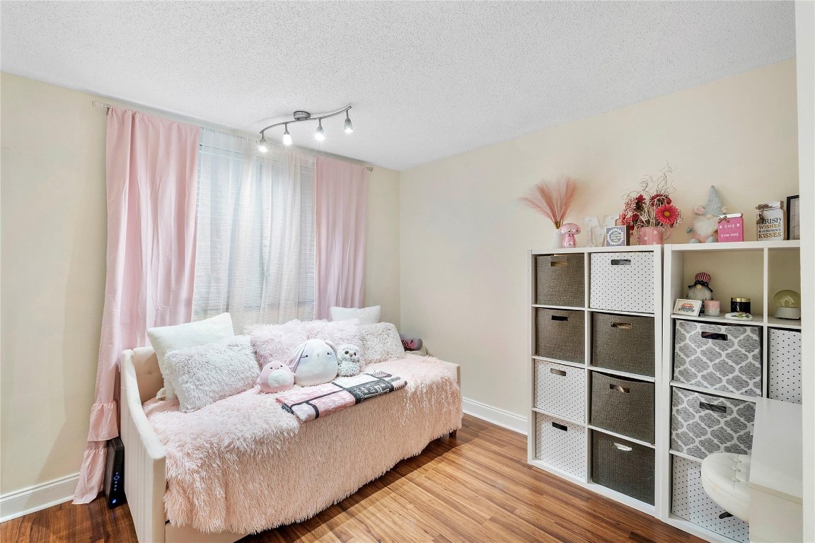 2852 Coral Springs Dr 2852