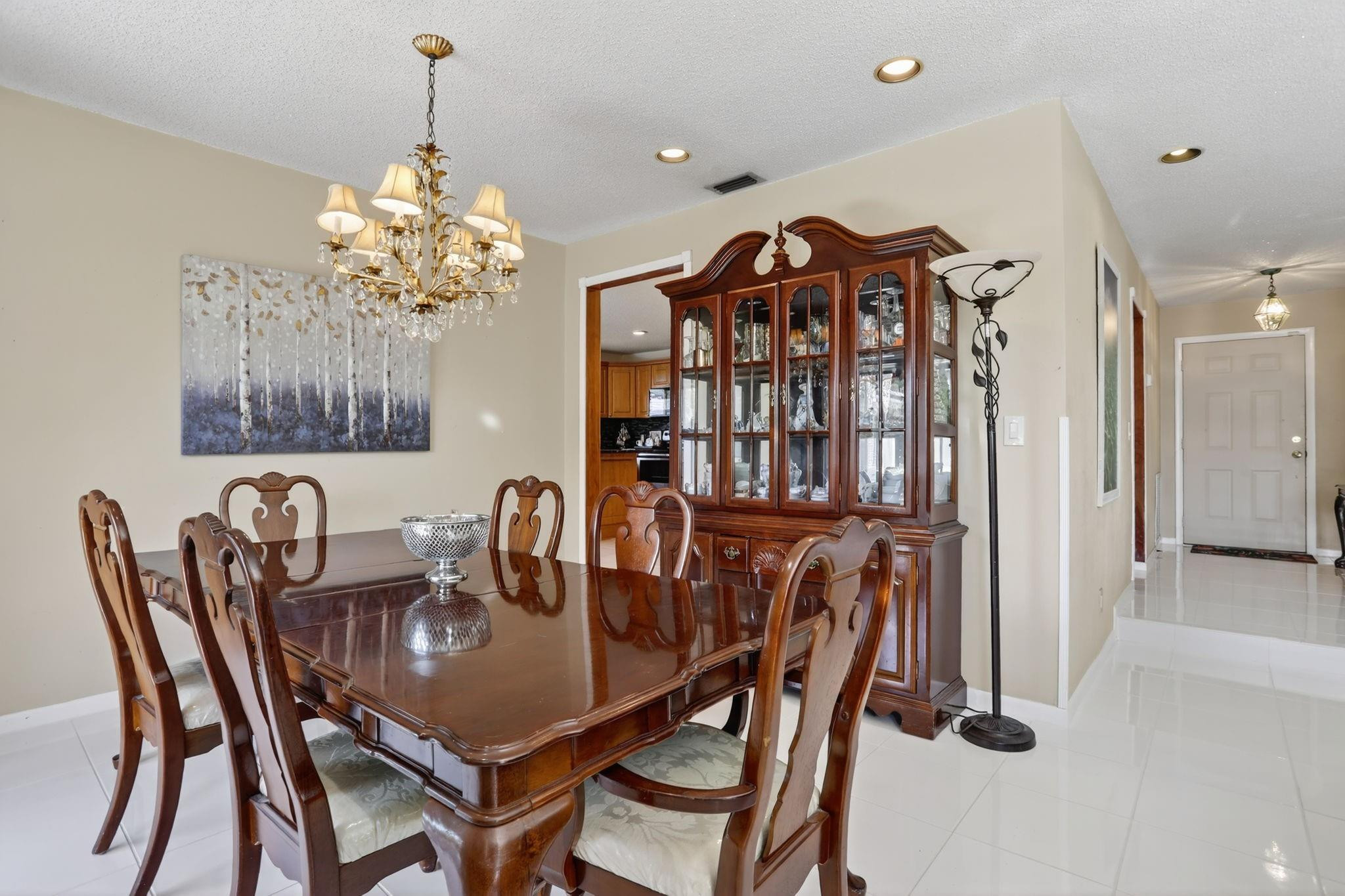 1739 NW 93rd Ter