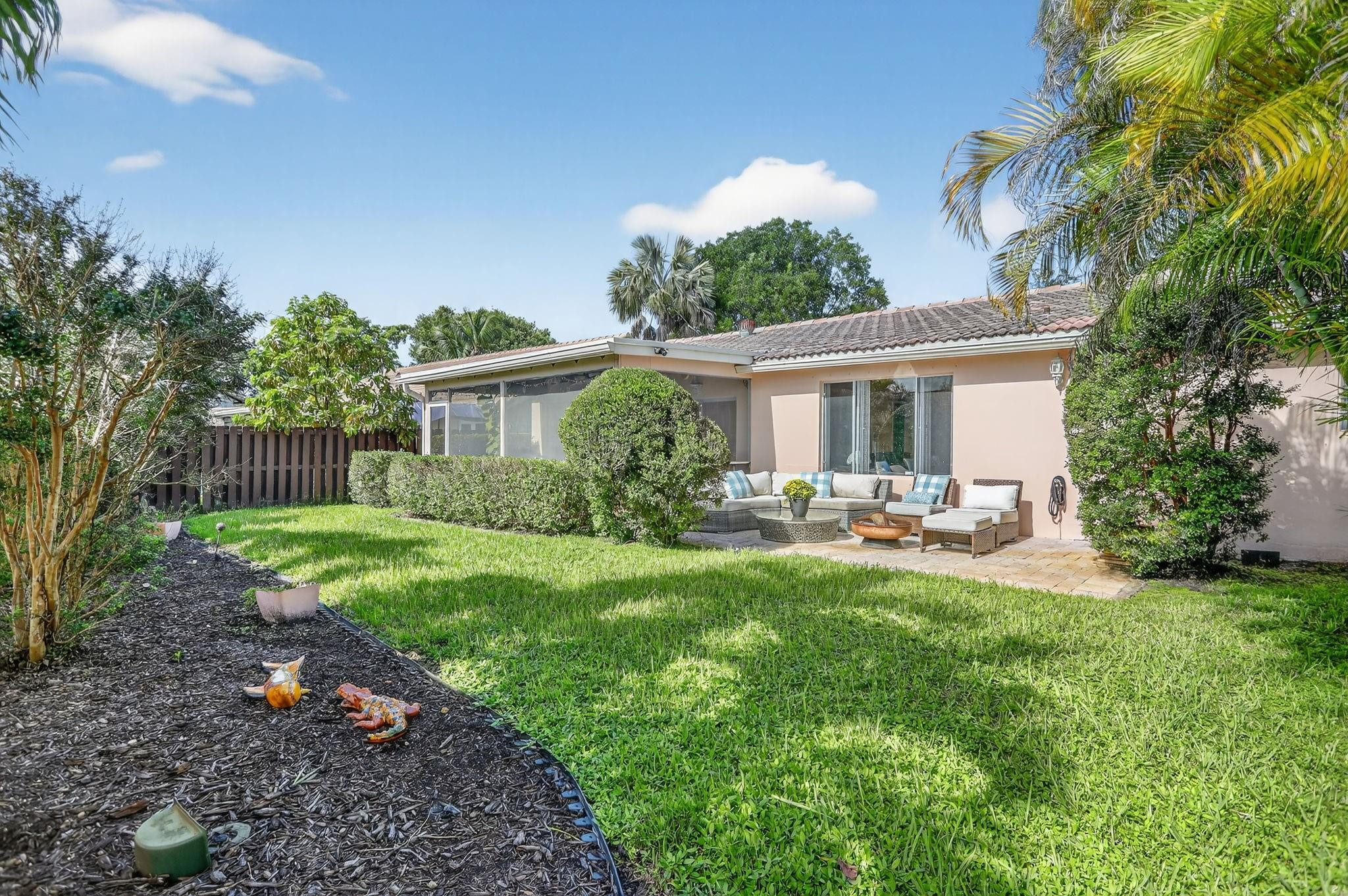 1739 NW 93rd Ter