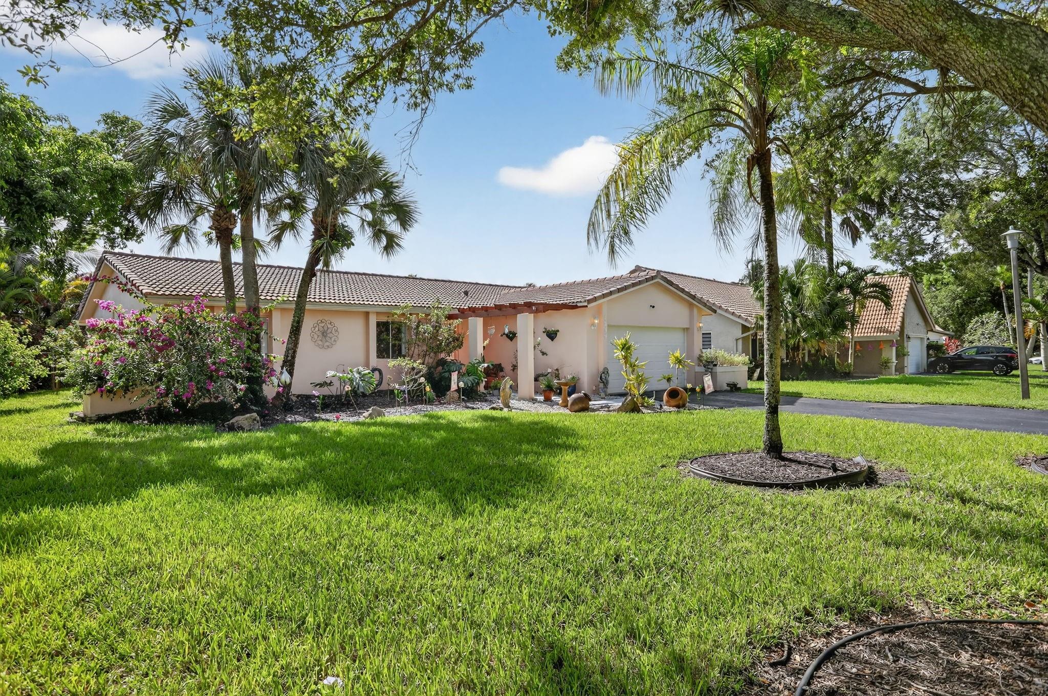 1739 NW 93rd Ter