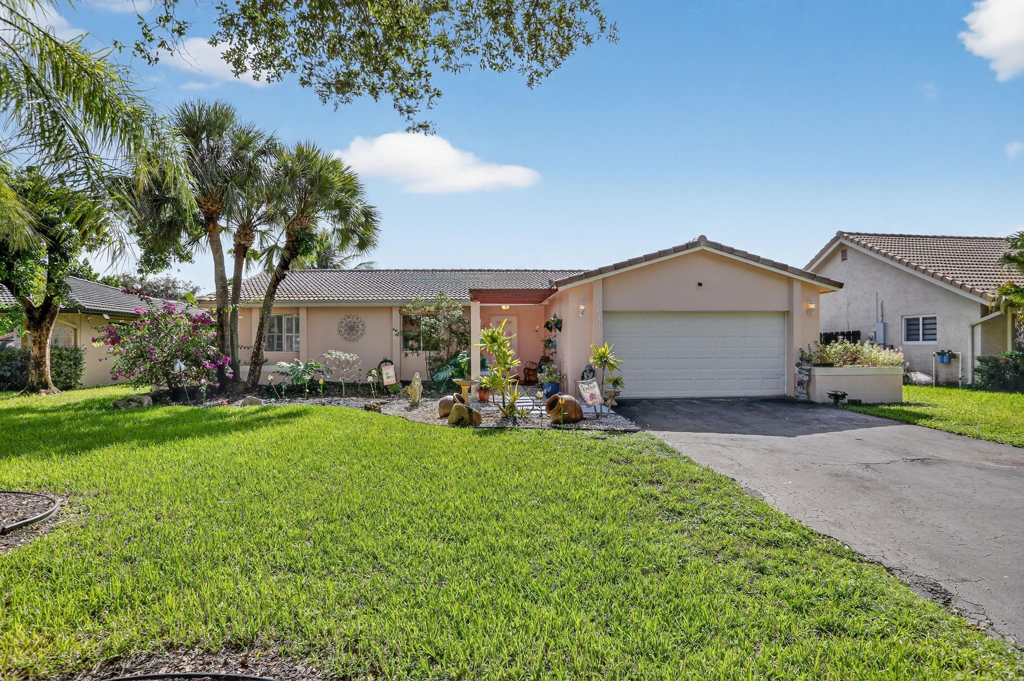 1739 NW 93rd Ter