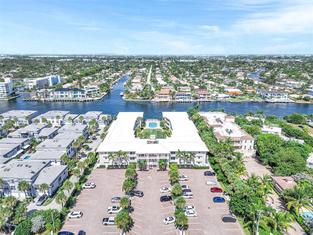 1198 Hillsboro Mile 212